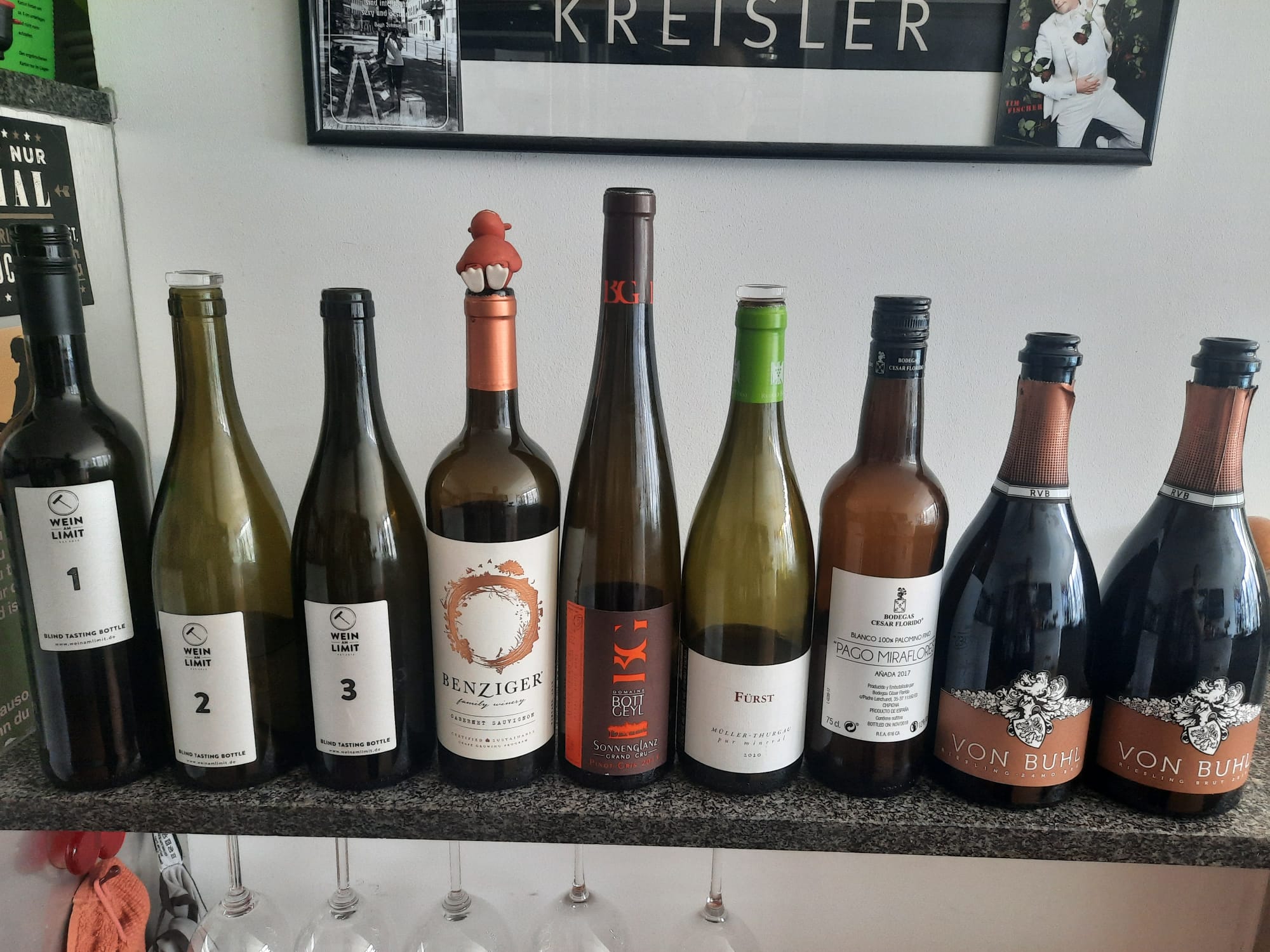 Mehr über den Artikel erfahren Freitag 12.04.2024 Live – Meeting bei R+M „Blindproben“  3er-Online-Blindprobe Wein am Limit + Eigene (Ry) – Alle + tw. Umlage –